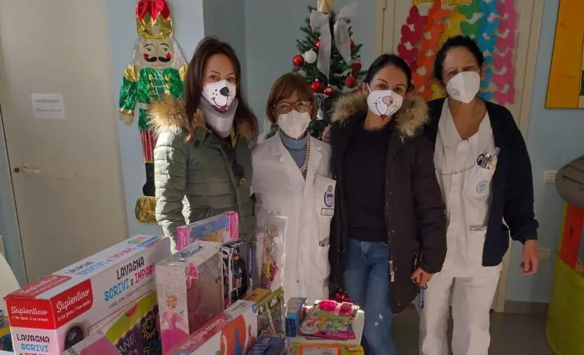 Minerva Team Donato rinnova l'appuntamento di Natale: giochi per i piccoli degenti del Pugliese images Minerva Team Donato rinnova l'appuntamento di Natale: giochi per i piccoli degenti del Pugliese